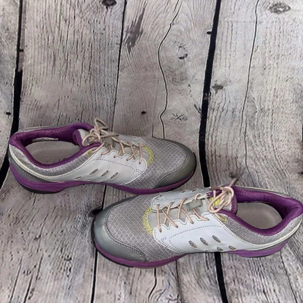 Vionic Venture Silver/Purple Tennis Shoe Size 8 Comfort Quality Support Size 8